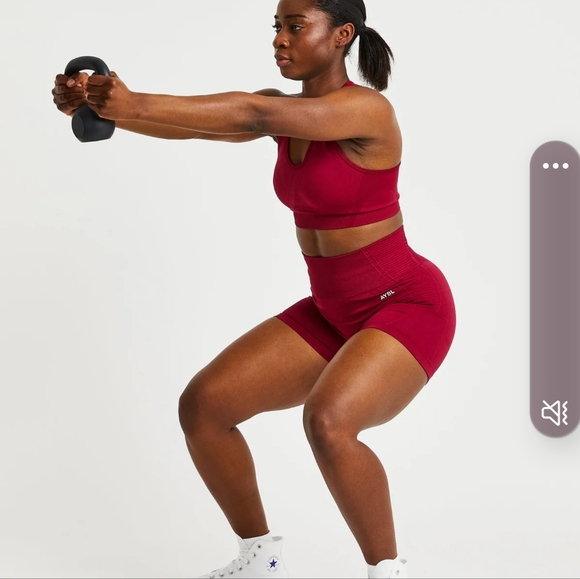 AYBL workout set Size S rumba red Balance V2 - Picture 1 of 6